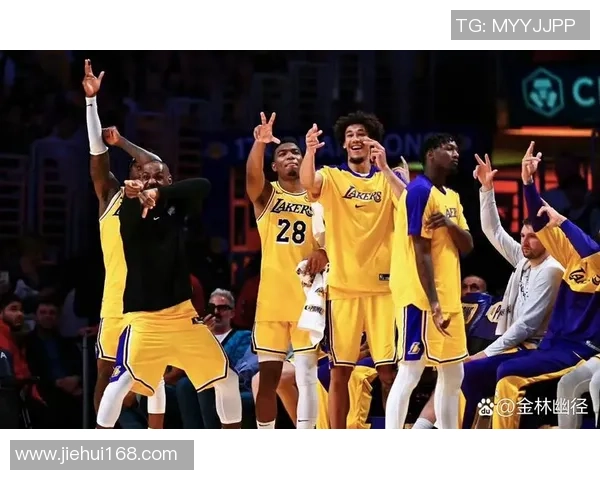 湖人主场迎战雷霆争夺季后赛席位的关键对决即将上演