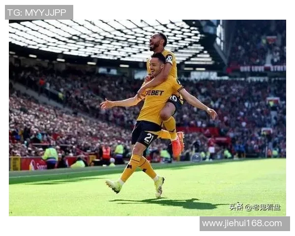 曼联困难打败狼队，下半场猛攻确定胜局